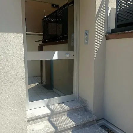 House * Bolonia
